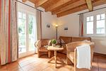 Wohnzimmer - Ferienpark Seepferdchen, Haus Zingst 19b - Top-Hundeurlaub