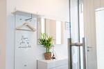 Fassade / Eingang - Hello Holidays: Windbrecher | Terrasse | Sauna | Park - Top-Hundeurlaub