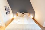 Schlafzimmer - Hello Holidays: Himmelsträumer | Penthouse | Sauna - Top-Hundeurlaub