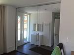 Wohnzimmer - Hello Holidays: Sonnenglut | Seeterrasse | Sauna | Park - Top-Hundeurlaub