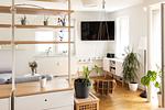 Wohnzimmer - Hello Holidays: Home | Zentral | Terrasse | Parkplatz - Top-Hundeurlaub