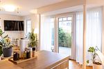 Wohnzimmer - Hello Holidays: Home | Zentral | Terrasse | Parkplatz - Top-Hundeurlaub