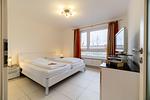 Das erste von zwei Schlafzimmer... - Haus Halligblick Wohnung 16 - Top-Hundeurlaub