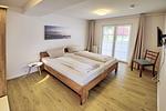 Schlafzimmer 2 mit Doppelbett - fewo1846 - Landliebe - Top-Hundeurlaub