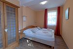 Schlafzimmer - Wohnung 01 - Top-Hundeurlaub
