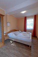 Schlafzimmer - Wohnung 01 - Top-Hundeurlaub
