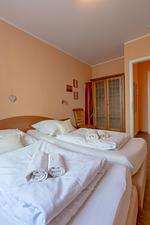 Schlafzimmer - Wohnung 01 - Top-Hundeurlaub