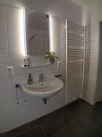 Badezimmer - Hummel Hummel - Top-Hundeurlaub