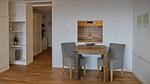 Essecke im Wohn-/Schlafraum - Hanseatenhaus im Zentrum App. 88 Eastview - Top-Hundeurlaub