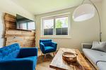 Wasserregal_Wohnzimmer_a - Wasserregal - Top-Hundeurlaub