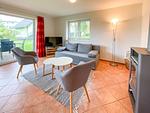 Wohnzimmer - Wohnung (untere) Schöner Urlaub mit Sauna und Kamin - Top-Hundeurlaub