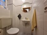 Gäste-WC - Ferienhaus Steuerbord im Bootshaus - Top-Hundeurlaub