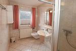 Badezimmer - Bernstein Mare-Comfort Wohnung 5 - Top-Hundeurlaub