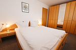 Schlafzimmer - Bernstein Mare-Comfort Wohnung 5 - Top-Hundeurlaub