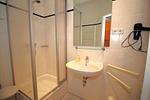 Badezimmer - Alter Reichshof, App. 305 mit Balkon und Meerblick - Top-Hundeurlaub
