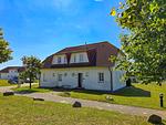 Fassade / Eingang - Ferienwohnung Muschel - Ostsee-Urlaub mit Hund - Top-Hundeurlaub