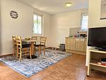 Wohnzimmer - Ferienwohnung Seehund für Ostsee-Urlaub mit Hund in ländlicher Lage auf Rügen - Top-Hundeurlaub