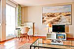 Wohnzimmer - Ferienwohnung Max - Urlaub in ruhiger Lage mit Hund - Top-Hundeurlaub