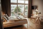 Wohnzimmer - Alter Reichshof, Ap. 303 mit Meerblick und Balkon - Top-Hundeurlaub