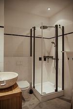 Badezimmer - Alter Reichshof, Ap. 303 mit Meerblick und Balkon - Top-Hundeurlaub