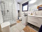 Badezimmer - FeWo Ostseeglück im Jasmund-Paradies mit Terrasse und haustierfreundlich - Top-Hundeurlaub