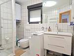 Badezimmer - FeWo Ostseeglück im Jasmund-Paradies mit Terrasse und haustierfreundlich - Top-Hundeurlaub