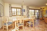 Wohnzimmer - Haus: Terrasse, Garten, Sauna - Top-Hundeurlaub