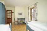 Schlafzimmer - Haus: Terrasse, Garten, Sauna - Top-Hundeurlaub
