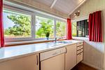 Küche mit Spülmaschine - Ferienhaus 11 - Top-Hundeurlaub