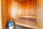 Badezimmer mit Saunabereich - Ferienhaus 11 - Top-Hundeurlaub