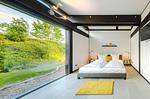 Ferienhaus HUF-Haus in Waren (Waren Müritz) Blick in eines der Schlafzimmer mit TV - HUF-Haus - Top-Hundeurlaub