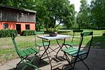 Terrassenbereich vor der Haustür - Ferienhaus Reethus Koppelkiek - Top-Hundeurlaub