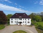 Anwesen Hardesby-Knopp - Ferienwohnung Gut Hardesby - Top-Hundeurlaub