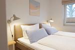 Schlafzimmer mit Gartenblick - Ferienhaus Landliv Stuuv - Top-Hundeurlaub