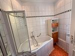 Badezimmer - Orth - Gemütliche FeWo im Fischerhaus - Top-Hundeurlaub