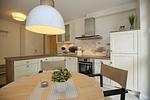 Küche mit Backofen und Spülmaschine - Lachs Wohnung 01 - Top-Hundeurlaub