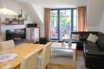Wohnzimmer mit Essbereich - Wohnung 08-5 - Top-Hundeurlaub
