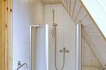 Dusche im Badezimmer - Finnhütte 02 - Top-Hundeurlaub