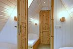Blick vom zweiten Schlafzimmer ins erste Schlafzimmer - Finnhütte 01 - Top-Hundeurlaub