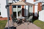 Terrasse mit Gartenmöbeln - Wohnung 029 - Top-Hundeurlaub