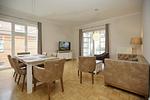 Wohnzimmer mit Essbereich - Wohnung 02 - Top-Hundeurlaub
