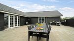 outside - Ferienhaus für 26 Personen (325 m²) in Grenaa - Top-Hundeurlaub