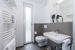 Badezimmer mit Dusche - Deichhäuser Anna Küste 8-20 - Top-Hundeurlaub
