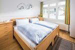 Schlafzimmer - Freesenpark Whg.02 - Top-Hundeurlaub