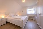 Schlafzimmer - Haus Möhlmann Whg. 1 - Top-Hundeurlaub
