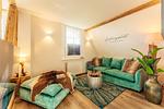 R01_Gruppenhaus Rosenhof_Wohnzimmer_02 - Gruppenhaus Rosenhof - Top-Hundeurlaub