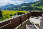 Aussicht in den Garten - Huberhof 5 by Alpenidyll Apartments - Top-Hundeurlaub