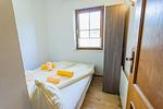 Schlafzimmer 2, Doppelbett klein - Huberhof 9 by Alpenidyll Apartments - Top-Hundeurlaub