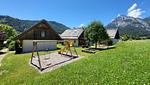 Spielplatz - Stodertraum 5 "Schlüsselblume" by Alpenidyll Apartments - Top-Hundeurlaub