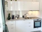 Voll ausgestattete und hochwertige Küche - Romantische Ferienwohnung am Hafen mit gratis Bettwäsche-Paket und Terrasse - Top-Hundeurlaub